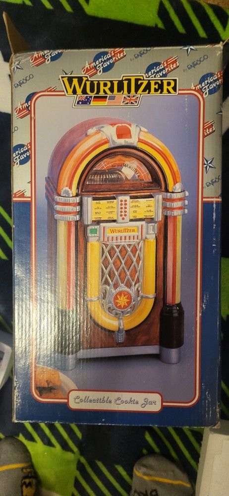 Wurlitzer Collectible Slot Machine Cookie Jar