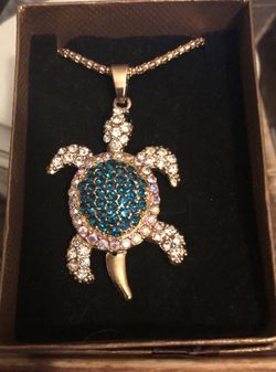 Turtle Pendant Necklace