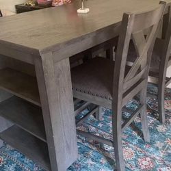 Caitbrook Counter Height Dining Table and 4 Barstools