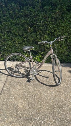 Diamondback Vital 2LX Bicycle