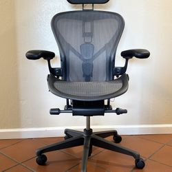 🥷🏿 Herman Miller Aeron Chair 🥷🏻