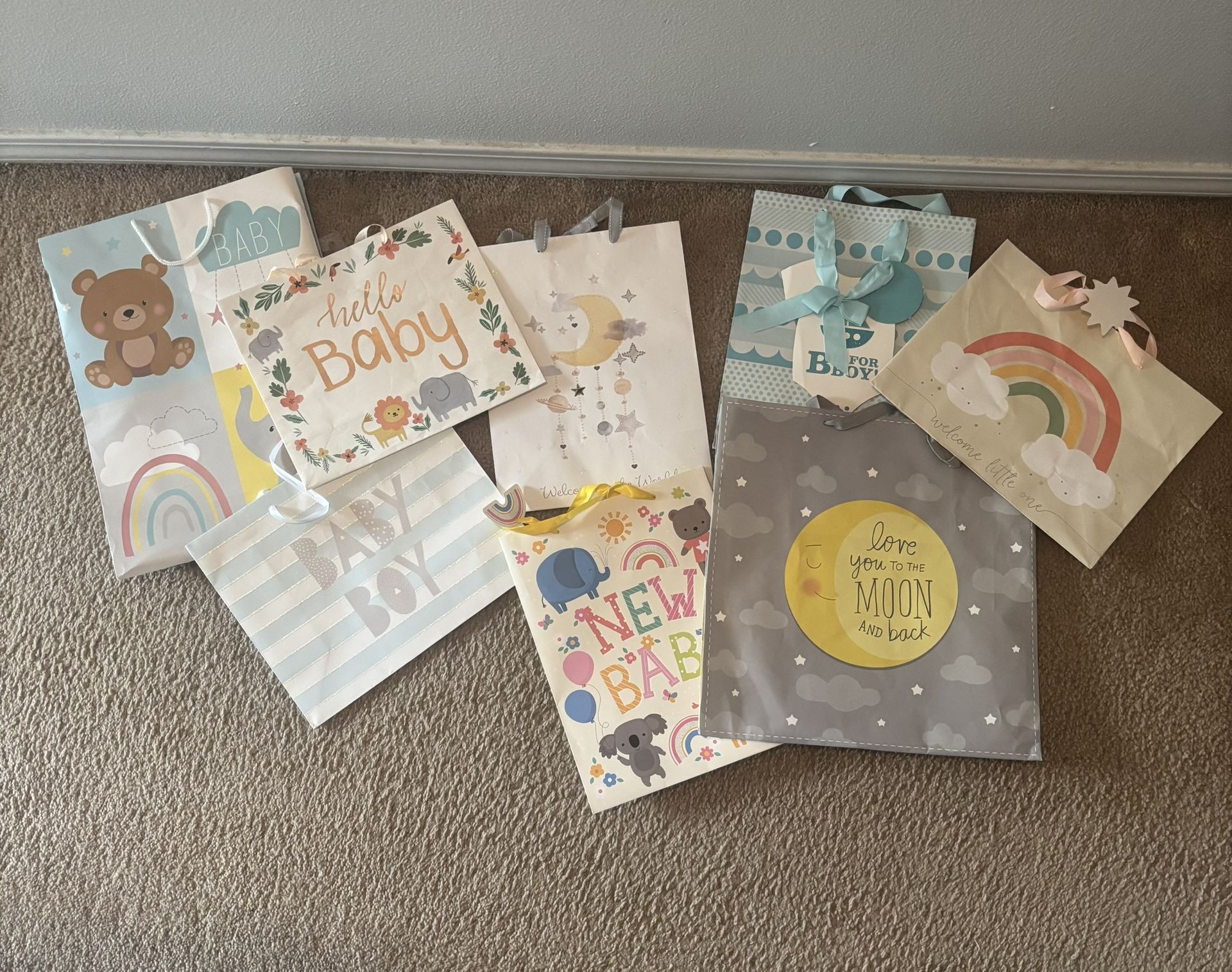 Baby gift bags various sizes 10 Total