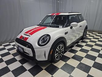 2024 Mini SE Hardtop