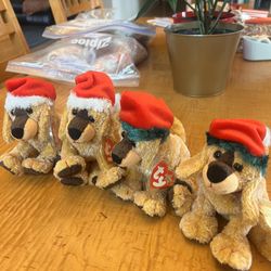 Christmas Beanie Baby Set Of 4 Different Colors2001 New 