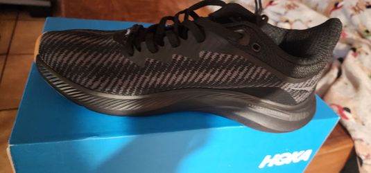 Hoka black 8D