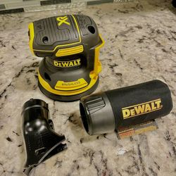 Dewalt Sander Random Orbit XR Brand new 