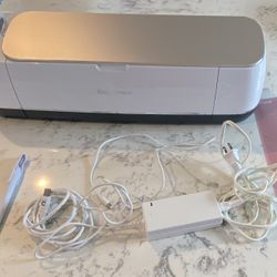 Cricut Maker Bundle 