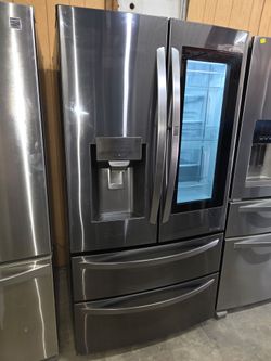 L/G Refrigerator Black stainless Steel , 🔍The ice machine is not working.🔎