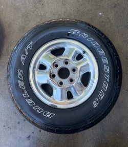 4 17 inch rims 6x139.7 lug pattern