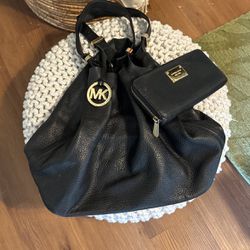 MK Purse And wallet!