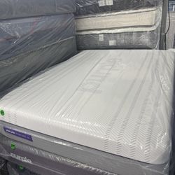 QUEEN SIZE PURPLE PREMIER .3 MATTRESS & BOX SPRING BED SET