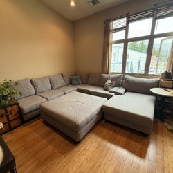 Large Sectional Sofa with Chaise Lounge And Large Ottoman 