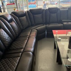 Black Reclining Leather Sectional - Easy Clean - SAME DAY DELIVERY - NO Credit Check - Cup Holders - Phone Charging Ports