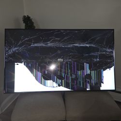 Samsung 55-in DU7200 Crystal UHD Smart TV