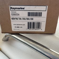 Raymarine Transom mount Transducer