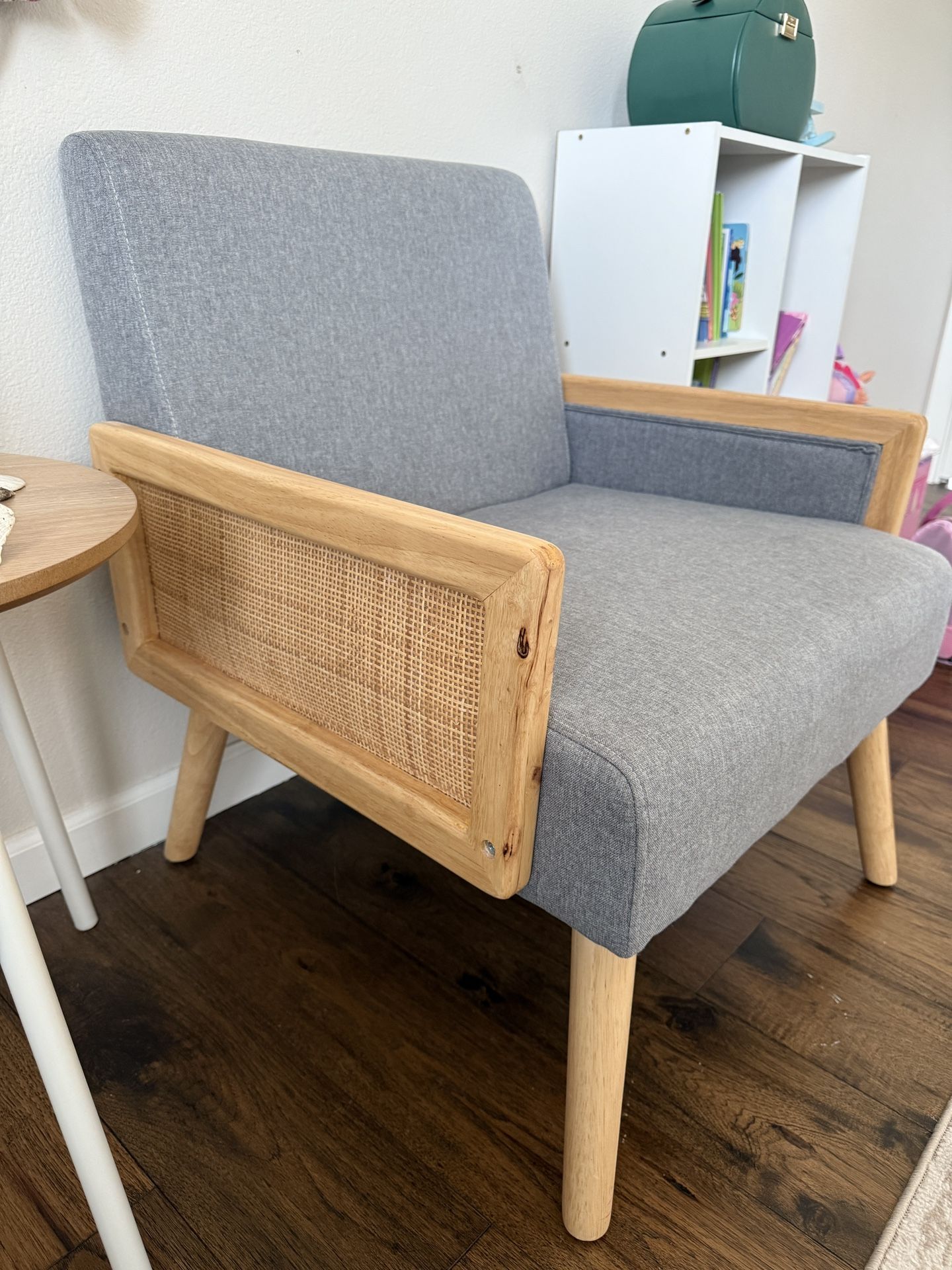 Accent Chair With Ottoman