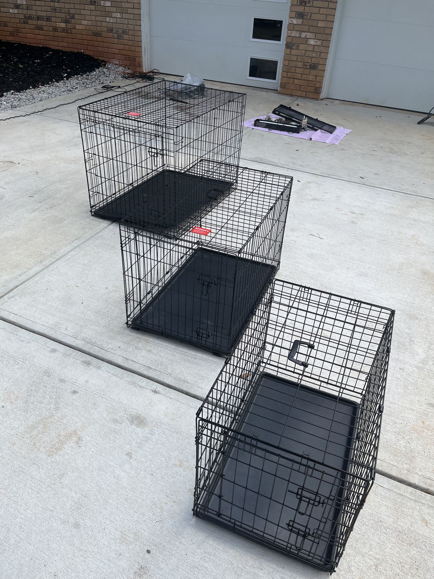 Dog cages