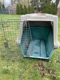 Dog/Animal Crates Carriers