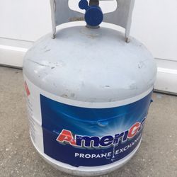 Full propane tank
