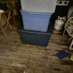 Storage Tote Bins 