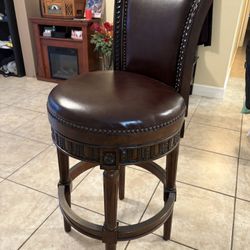 Beautiful Wood And Leather Swivel Barstool High Top Chair Hightop Bar Stools Dark Classic Classy