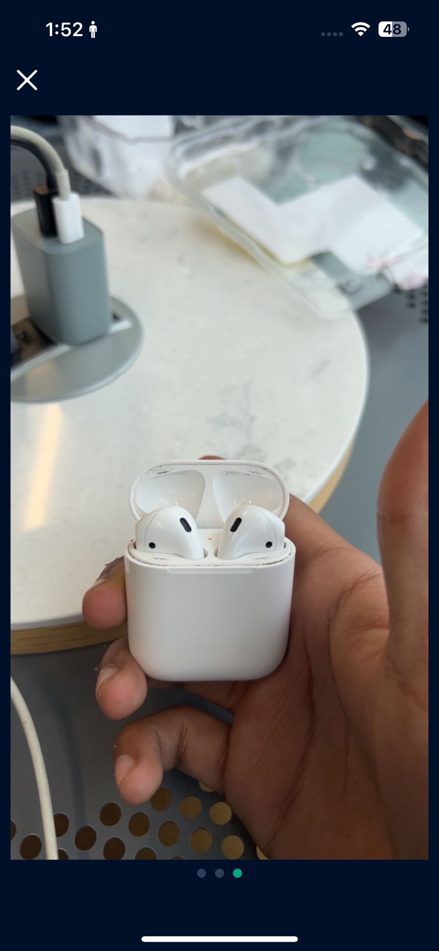 AirPods