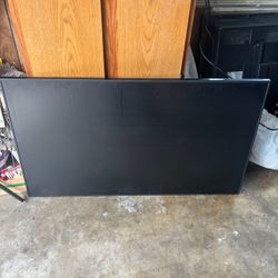 Samsung 49” Commercial LED TV (Model PM49H) 