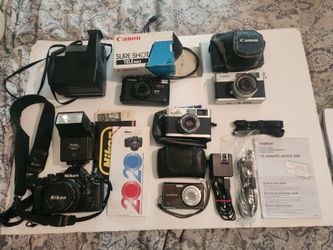 Vintage Camera Lot. 6 cameras and accessories
