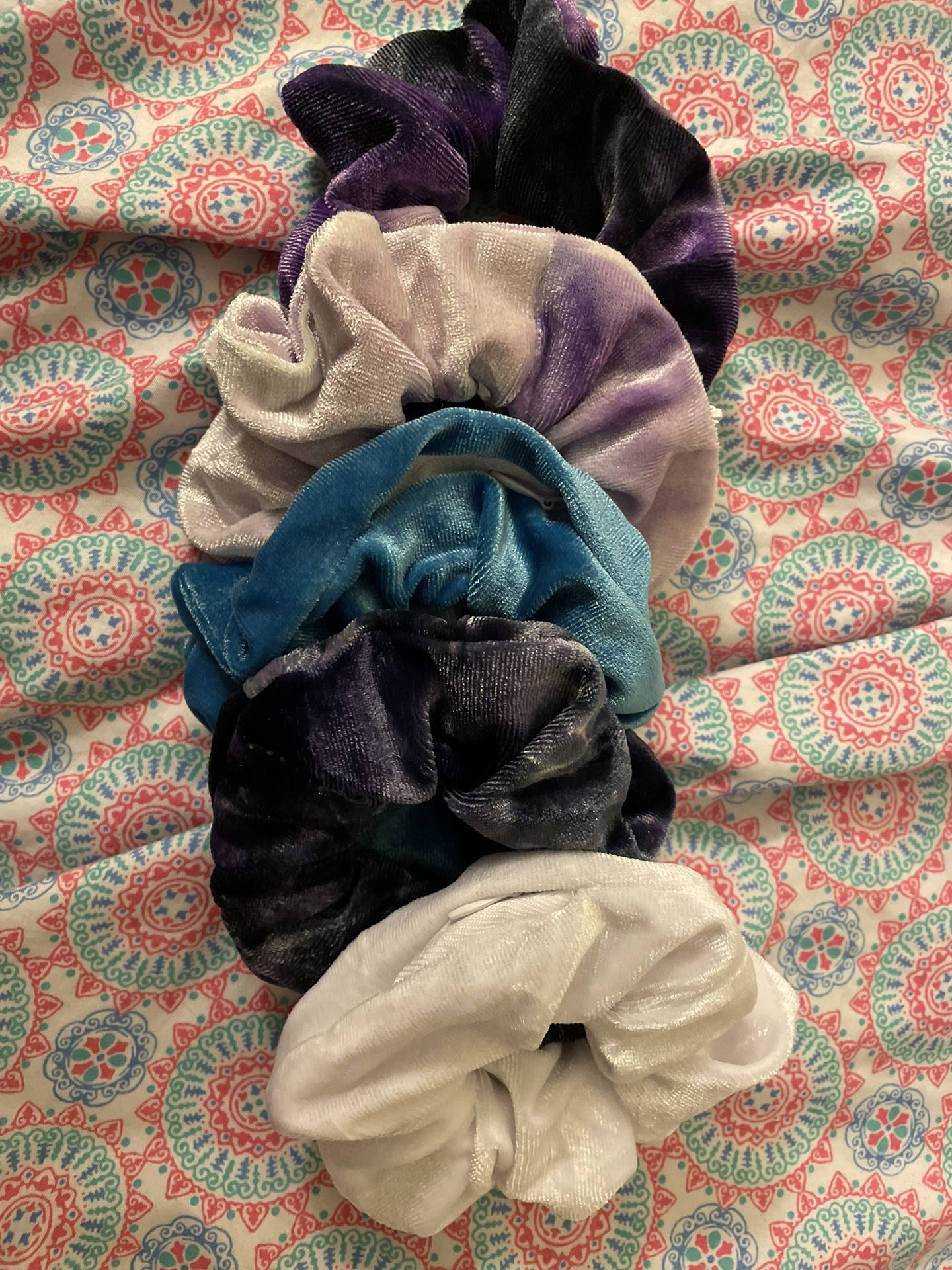 Hair Scrunchie New / They Have A Little Pocket