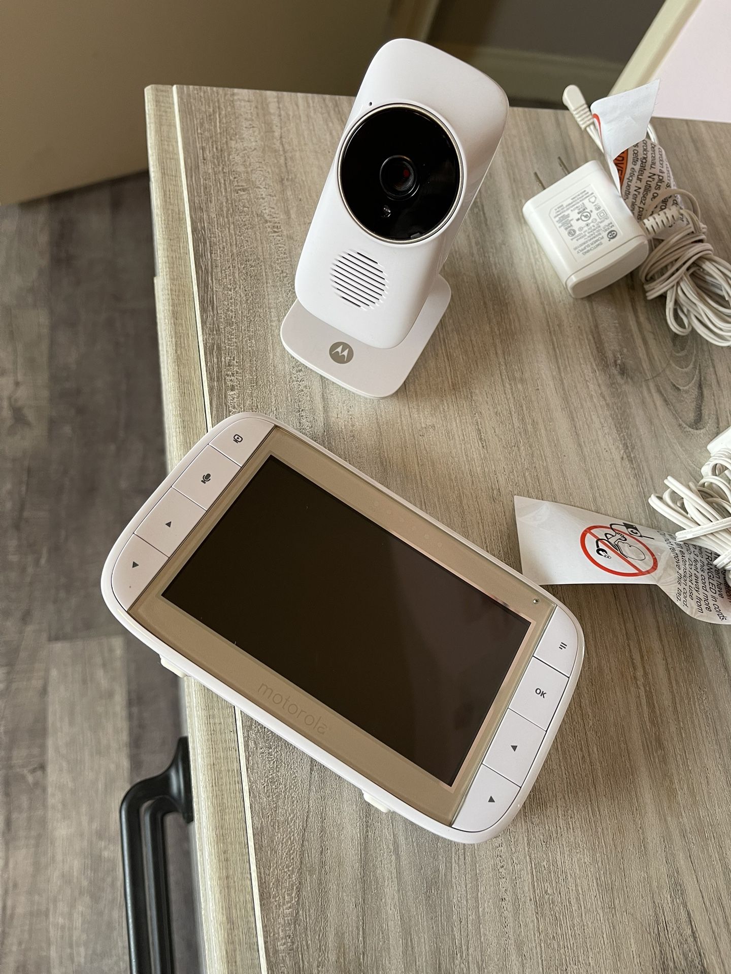 Hotsell Motorola Motorola Mbp50a Twin Video Baby Monitor Motorola