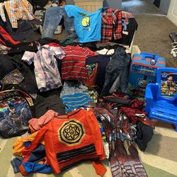 Assorted Boys Clothes Mostly 6-7 And Smaller