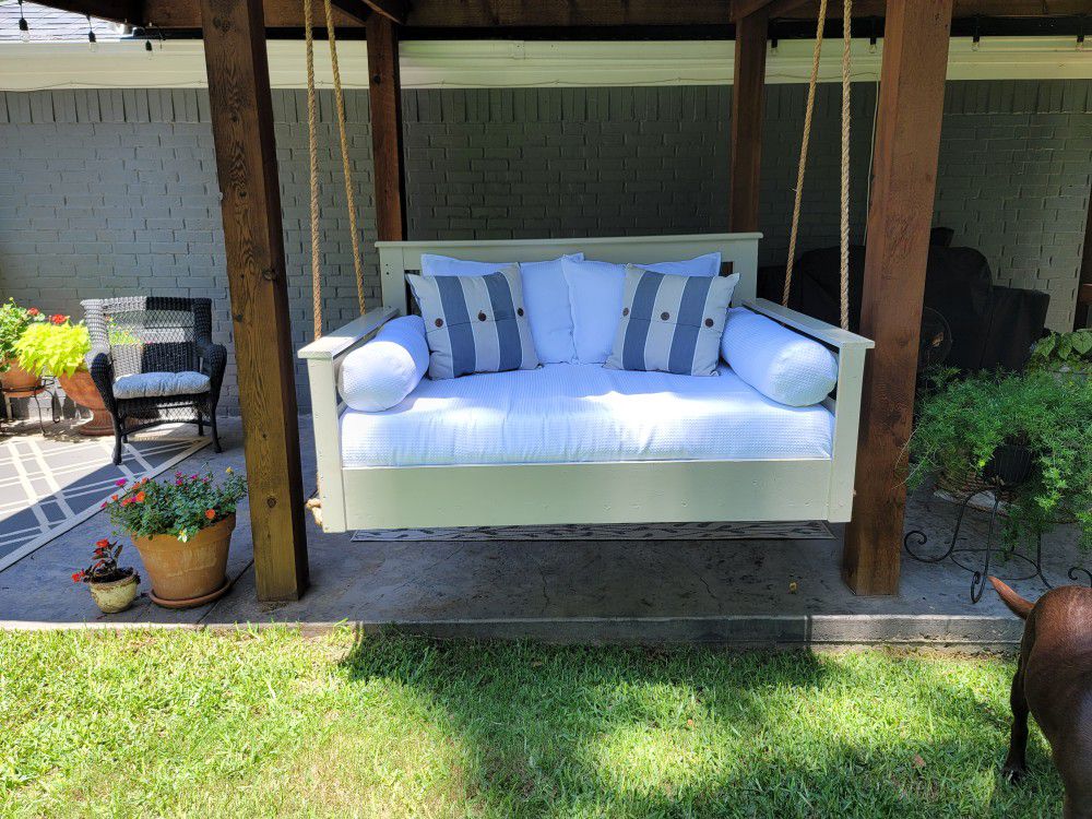 Sofabed Porch Swing