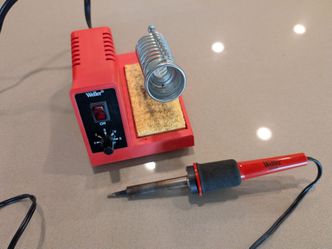 Weller Soldering Iron Station
