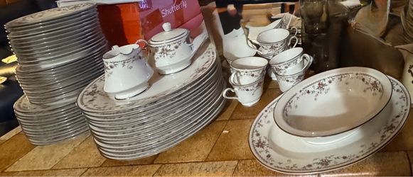 Noritake China “Adagio”