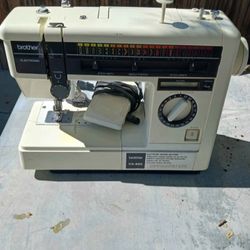 Brother VX-950 electronic sewing machine