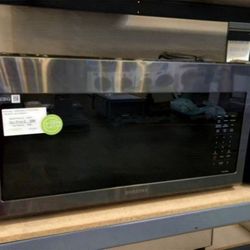 Samsung OTR Microwave Black Stainless UWQT