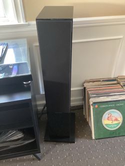 Bowers & Wilkins DEMO 704 S2 Speakers