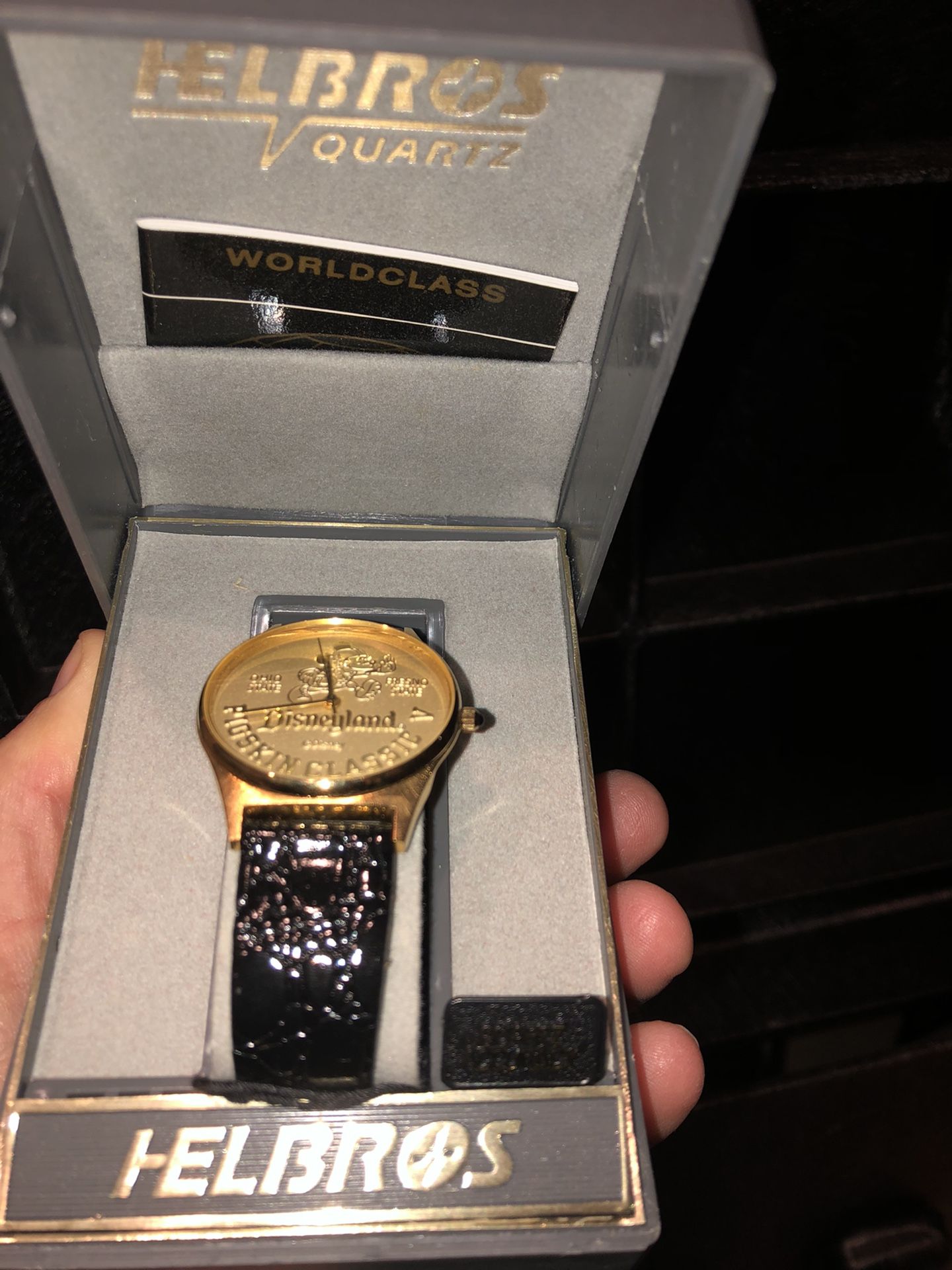 Rare Mickey Mouse Watch Never Used$100 - www.joarbit.com