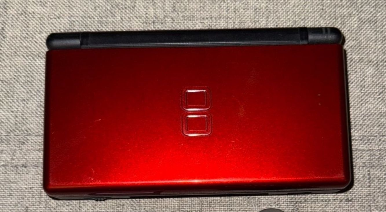 Used Nintendo Ds, No Cable, 1 Game Super Mario
