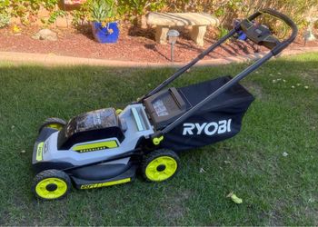 Ryobi Brushless 40v Push Mower with Battery and Charger