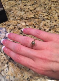 Vintage Emerald & Diamond cluster ring w/buttercup setting (S6)