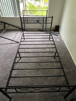 Twin bedframe with backrest for Sale