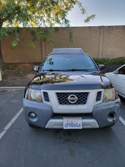 Nissan Xterra SUV 2010