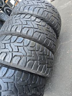 4 used tires Lt37x13.50r17 Toyo RT Open Country $450.00