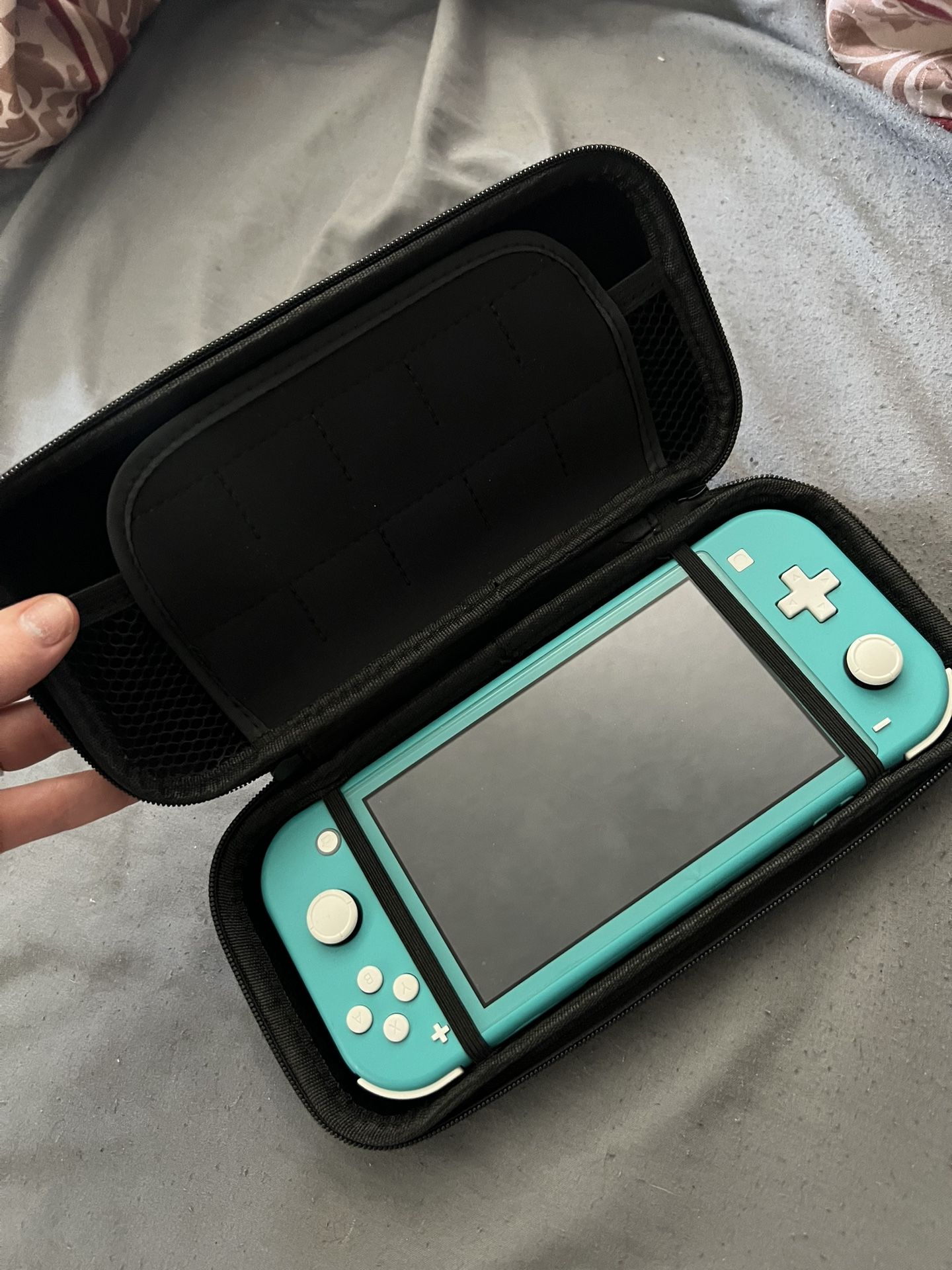 Nintendo Switch Light