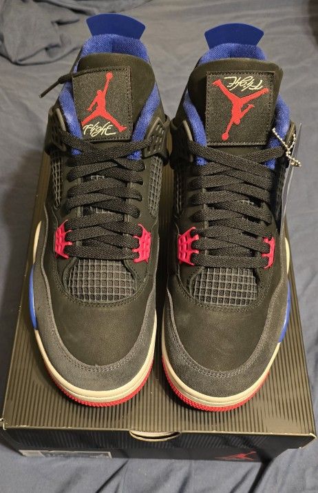 Jordan 4  Retro Rare Air 