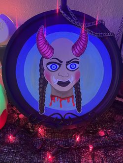 Queen of the South Art Piece