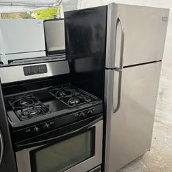 Refrigerador Frijidaire Y Estufa Frijidaire De Gas 