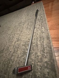 Old putter but Brand new putter never used best Ofer