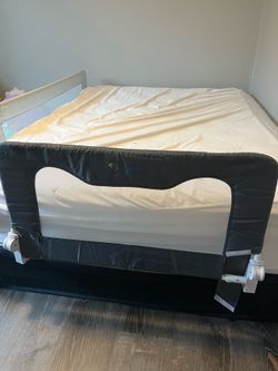 Bed bumper/rail